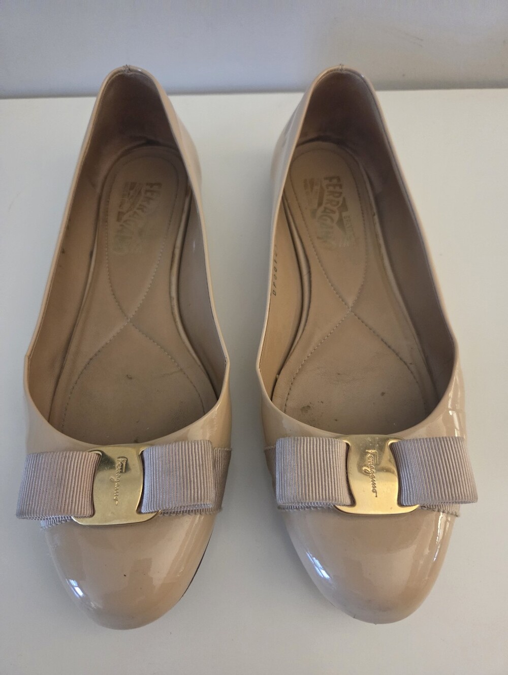 Salvatore Ferragamo Ballet Flats Sz.8 *need tlc